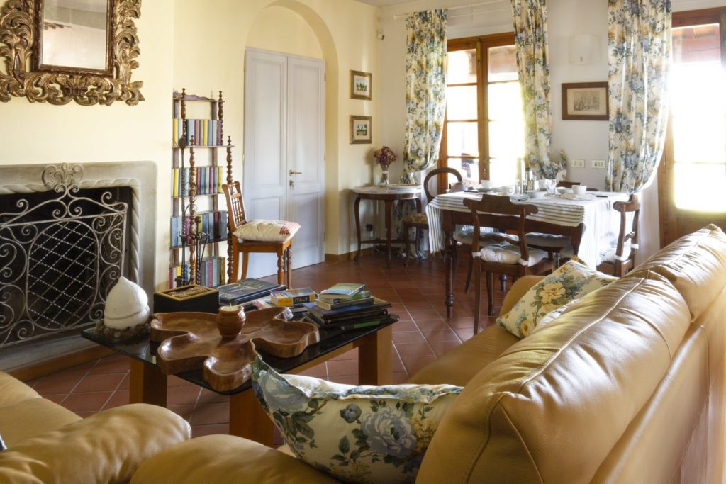 キャンティ地方　素敵なB&B　田舎滞在　フィレンツェナビ